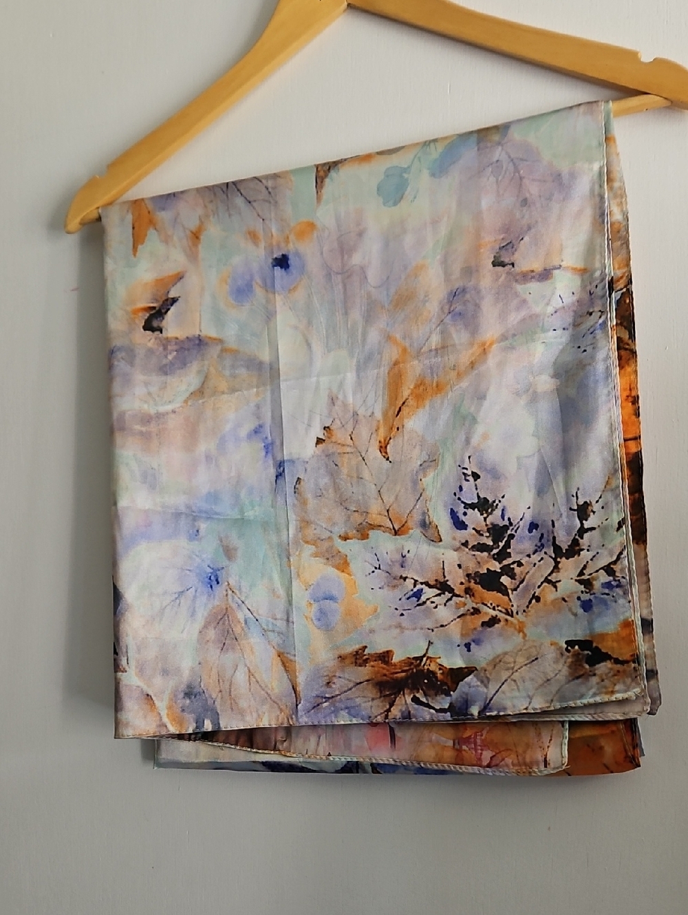 100%⁴tSilk Unknown Maker Floral Watercolor Scarf in Blue, Purple, Tan 62 X 27.5